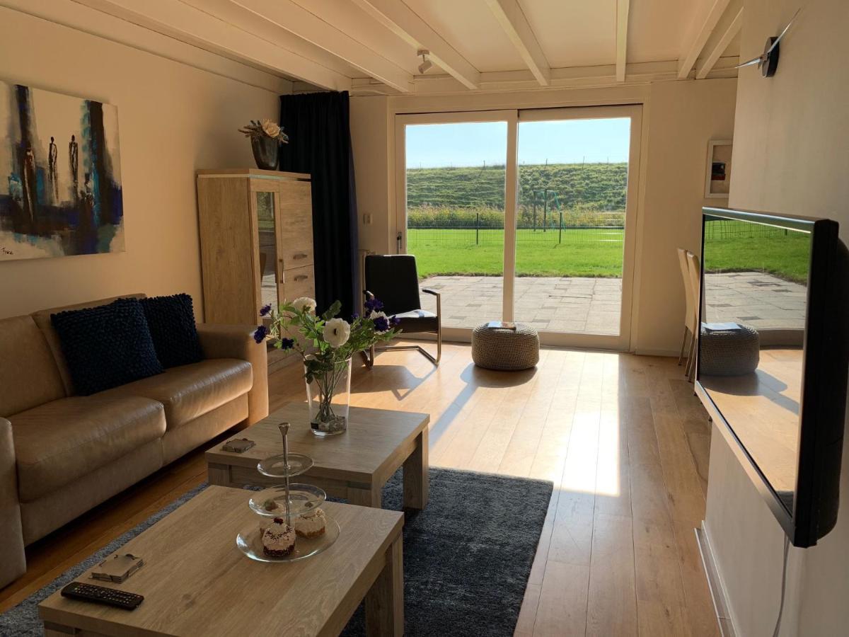 Vakantiewoning Aan Het Veerse Meer Wolphaartsdijk Bagian luar foto